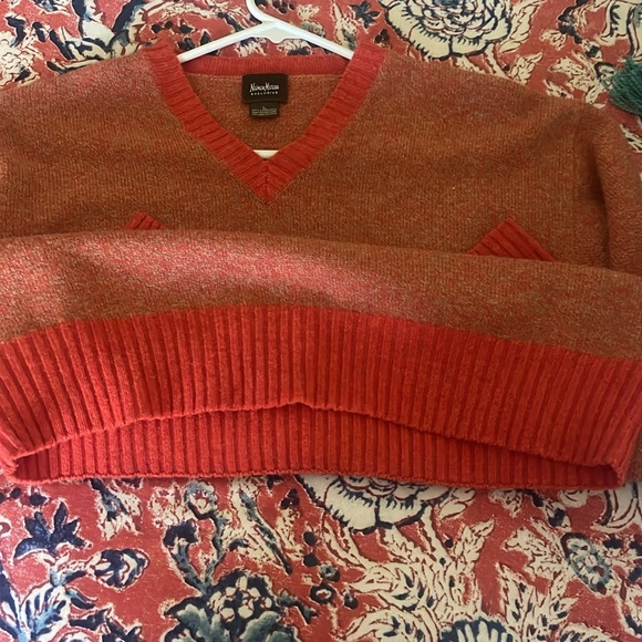 NEIMAN MARCUS EXCLUSIVE MENS SWEATER - Picture 5 of 6